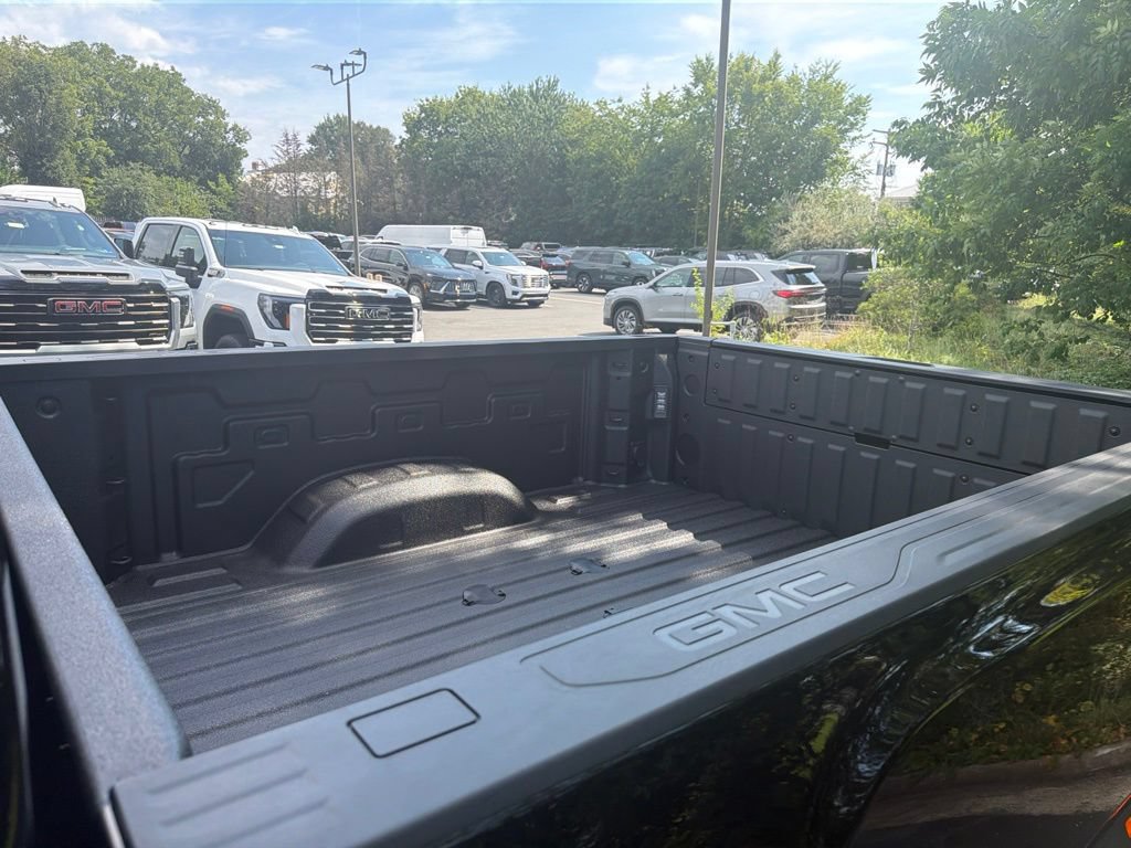 New 2026 GMC Sierra 2500 AT4 w/ AT4 Premium Plus Package AWD/4WD image 29