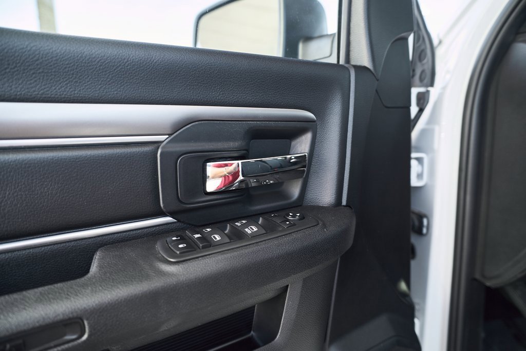 Used 2024 RAM 1500 Classic Warlock image 22