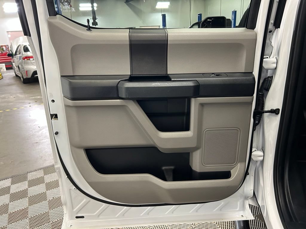 Used 2019 Ford F150 XL w/ Equipment Group 101A Mid AWD/4WD image 17