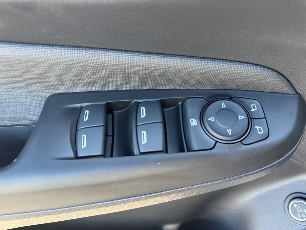 New 2026 Buick Envista Avenir FWD image 16