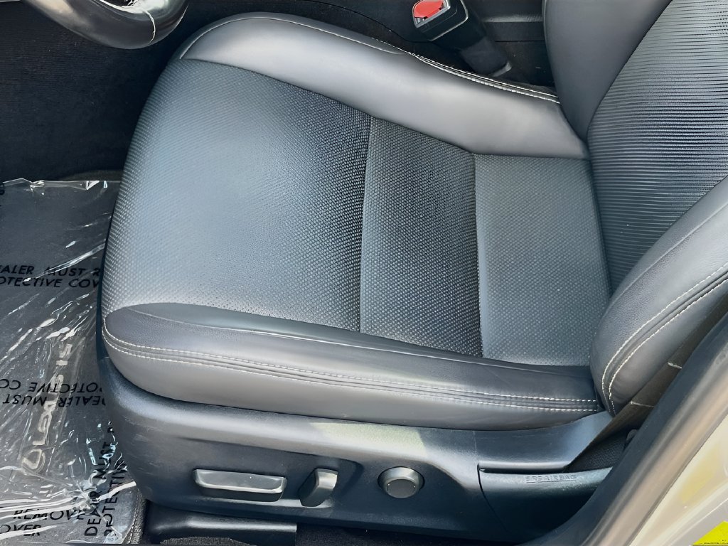 Used 2020 Lexus IS 300 w/ Accessory Package RWD image 19
