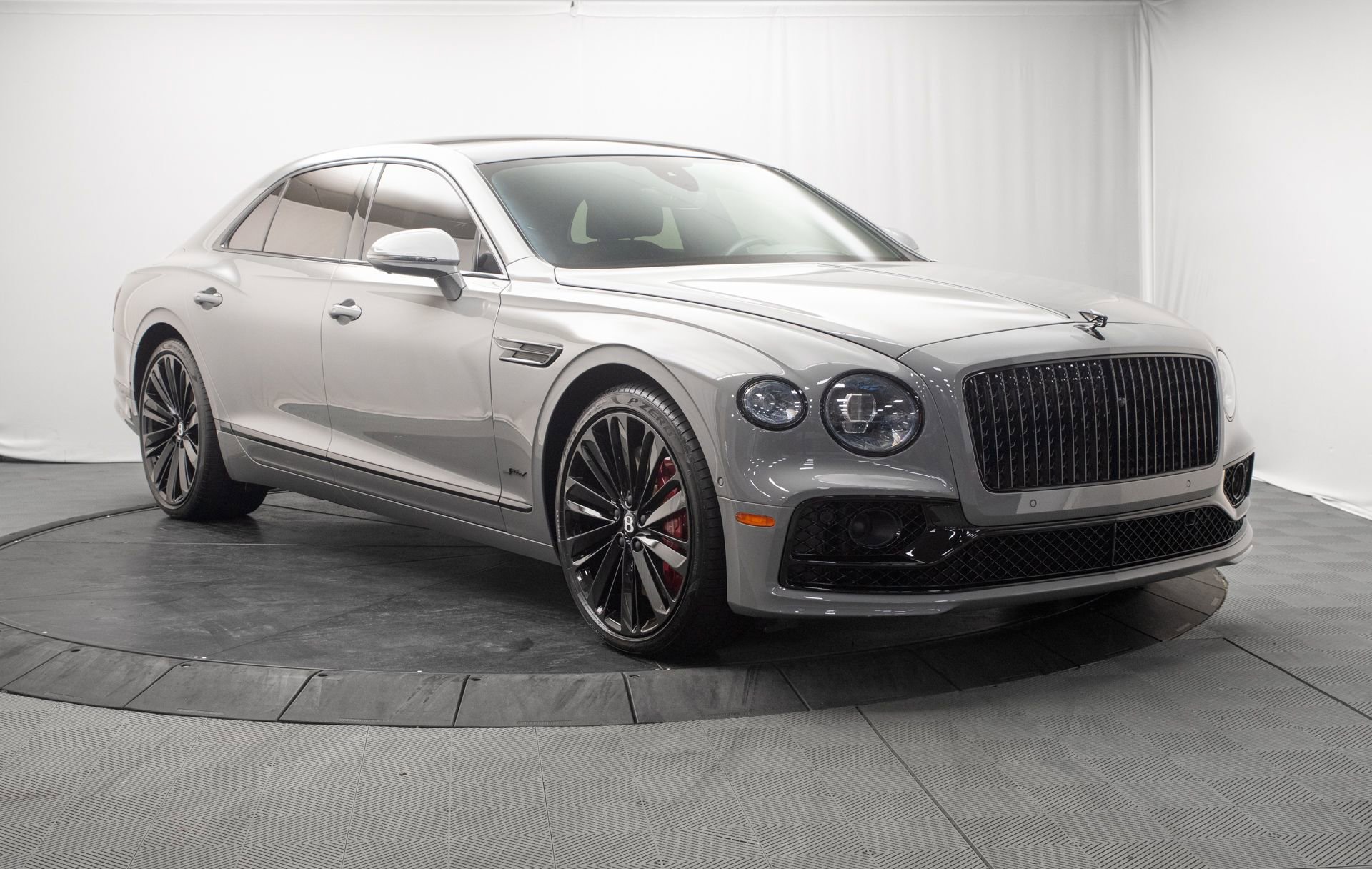 Used 2023 Bentley Flying Spur W12 image 9