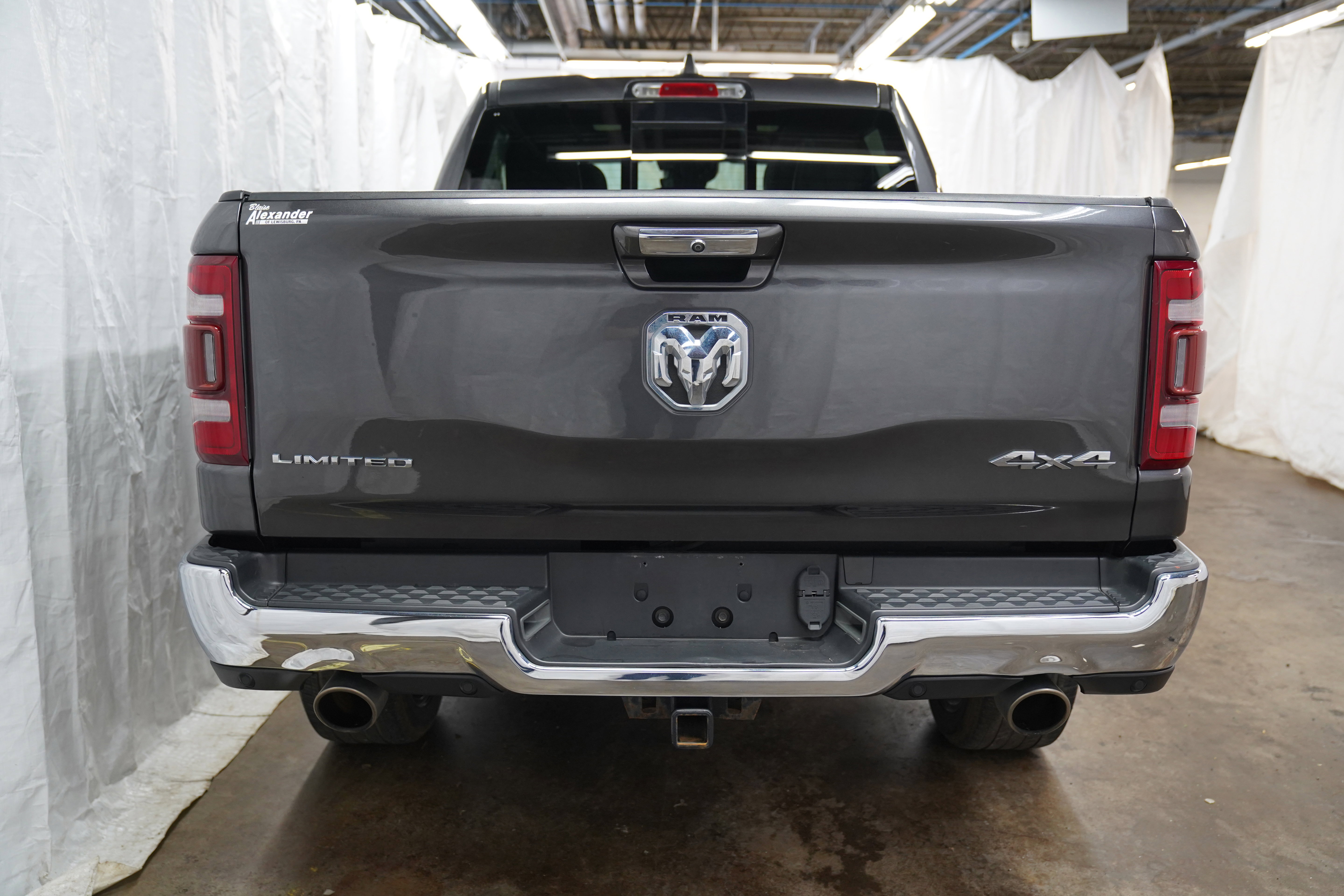 Used 2019 RAM 1500 Limited AWD/4WD image 7