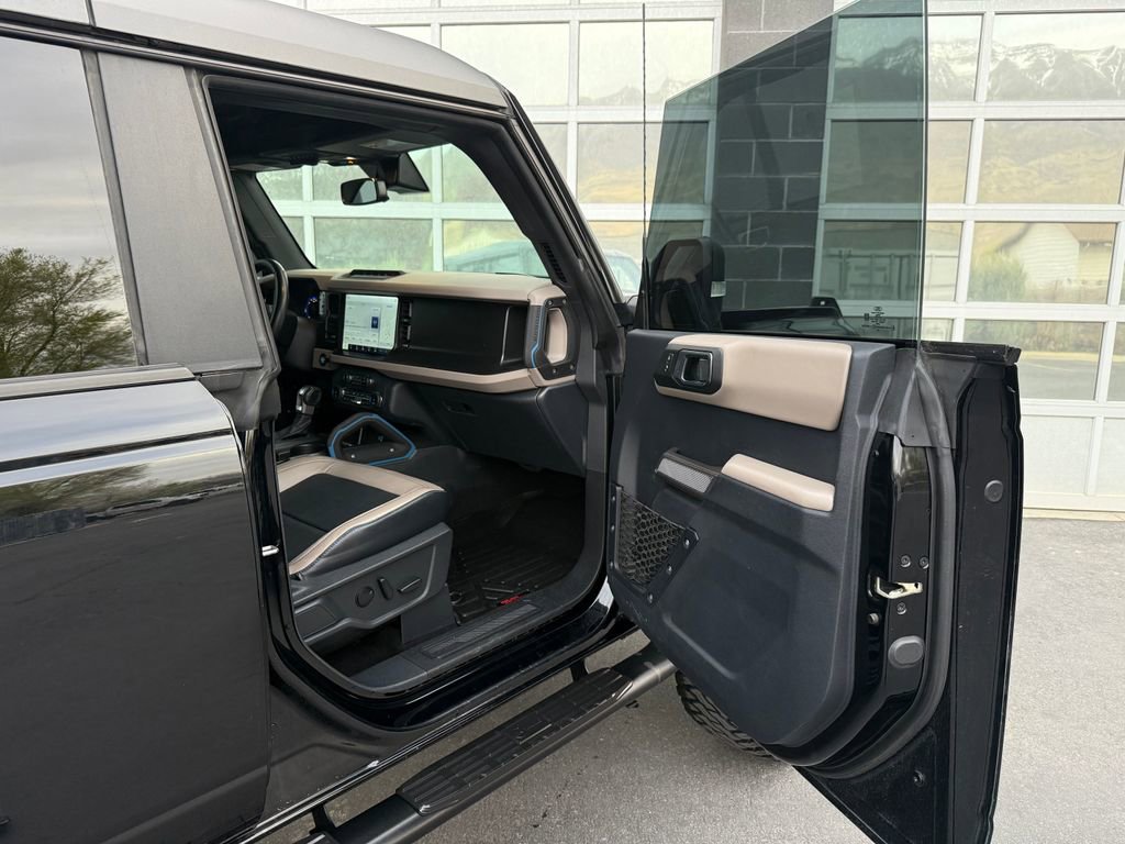 Used 2022 Ford Bronco Wildtrak image 19