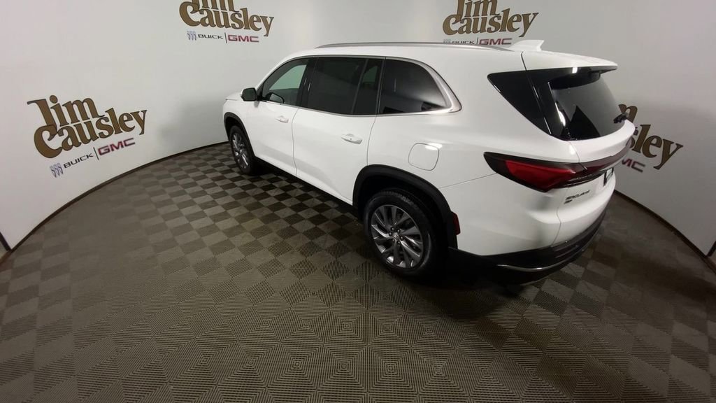 Used 2026 Buick Enclave Preferred w/ Power Package AWD/4WD image 6