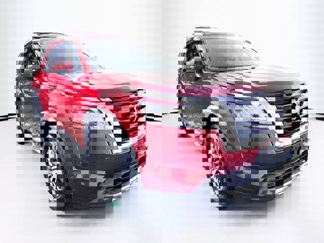 Certified 2023 Nissan Pathfinder SL image 3