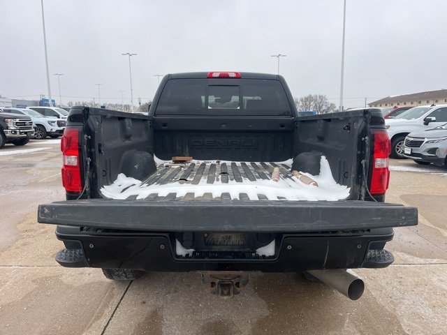 Used 2018 GMC Sierra 2500 Denali image 5