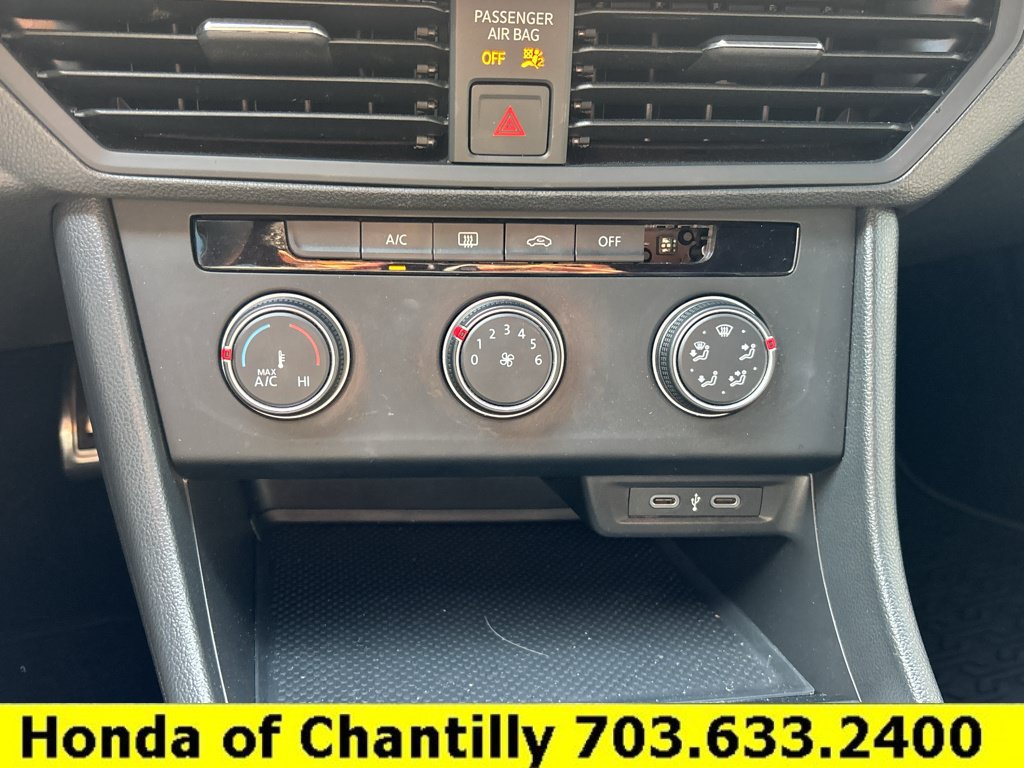 Used 2023 Volkswagen Jetta Sport FWD image 17