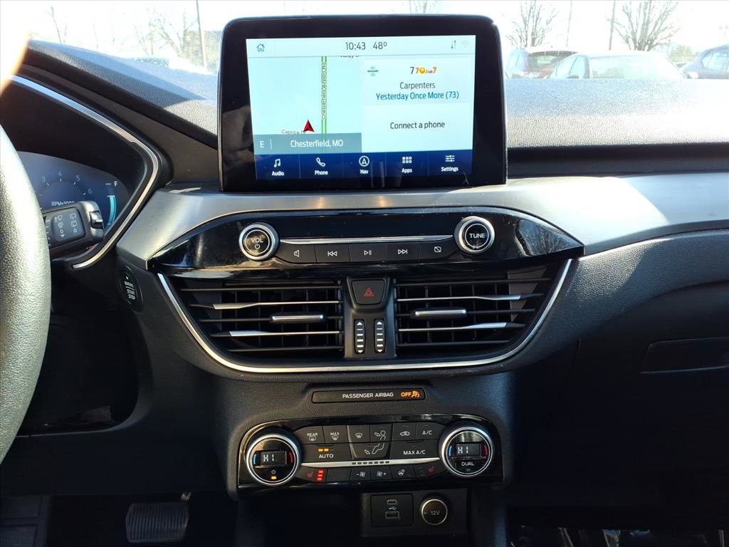 Used 2021 Ford Escape Titanium image 10