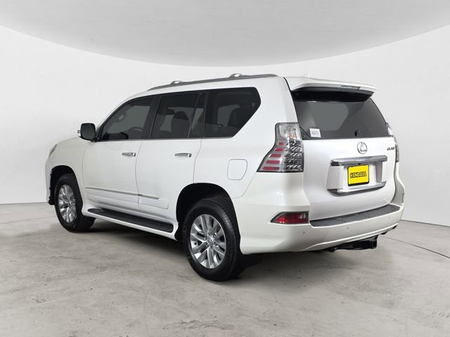 Used 2018 Lexus GX 460 Premium w/ Premium Package image 3