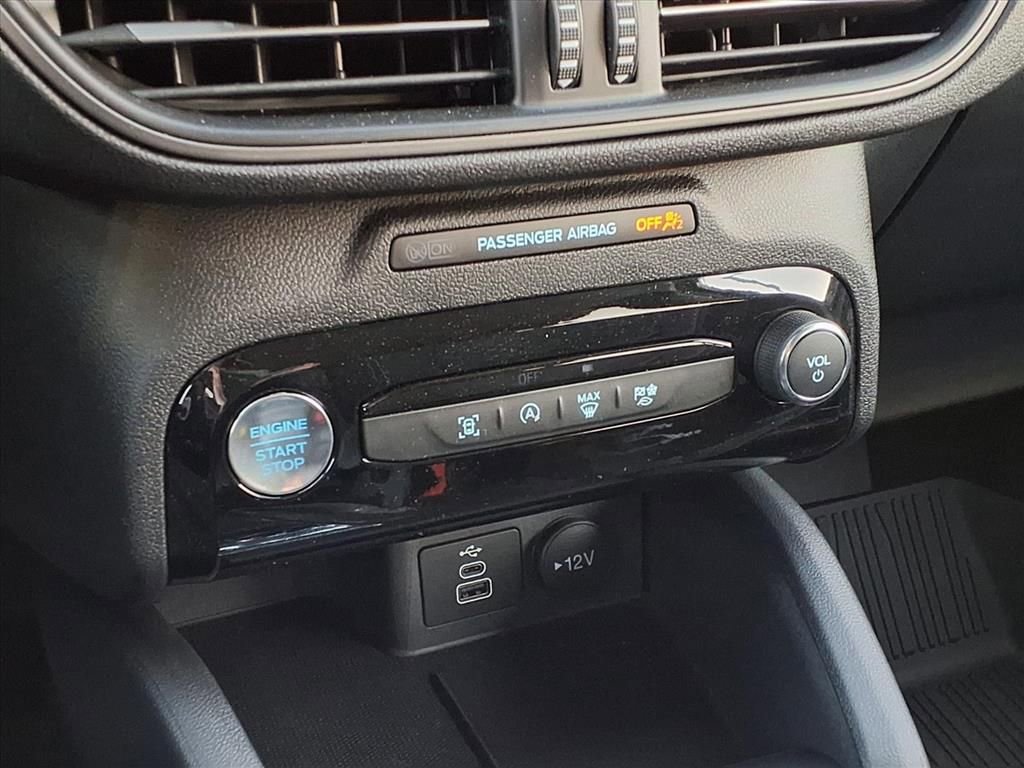 Used 2025 Ford Escape Active w/ Tech Pack #1 image 8