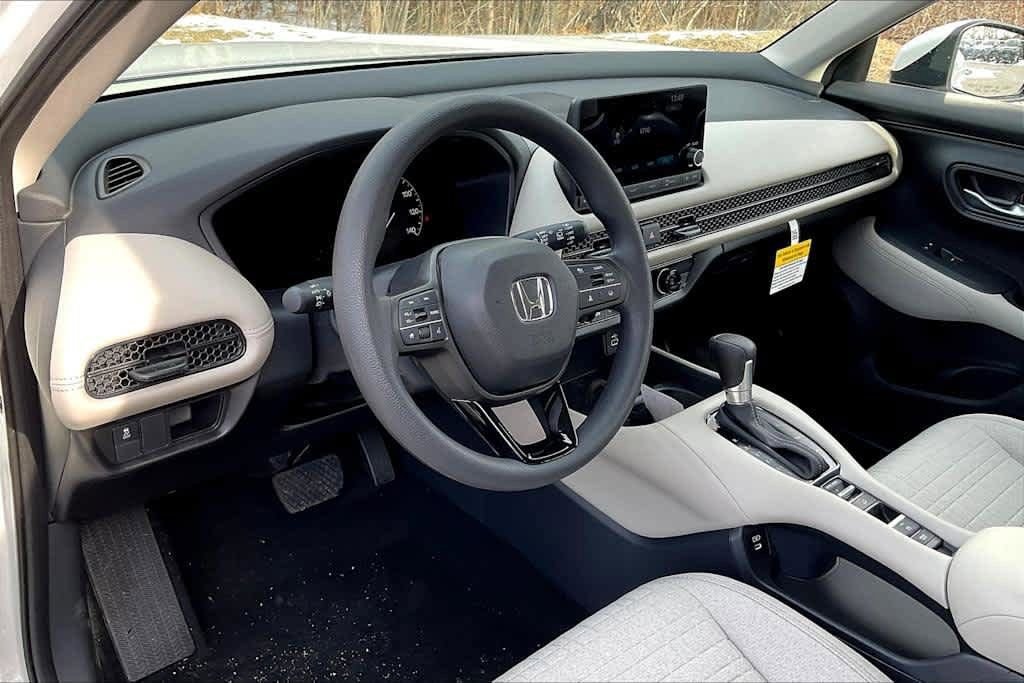 New 2026 Honda HR-V LX image 8