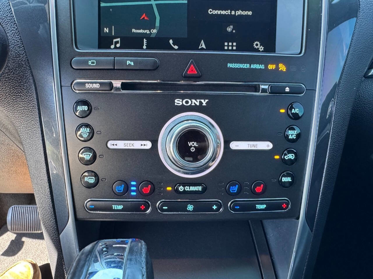 Used 2018 Ford Explorer Sport w/ Equipment Group 401A image 11