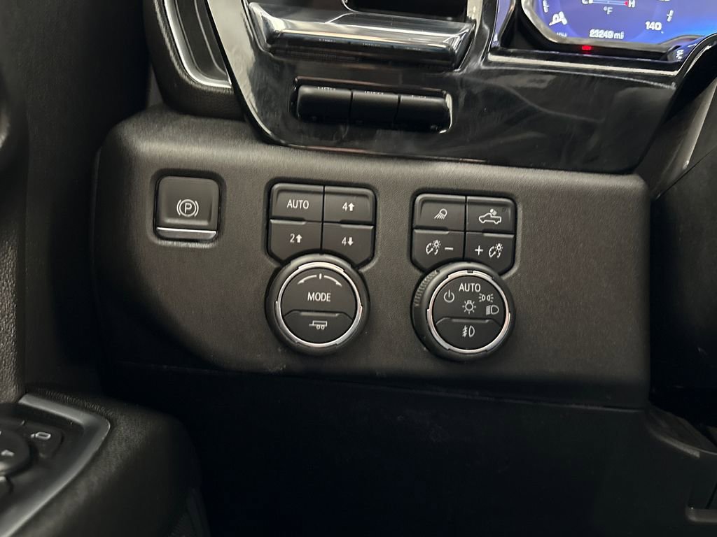 Used 2024 Chevrolet Silverado 3500 LTZ w/ LTZ Convenience Package image 39
