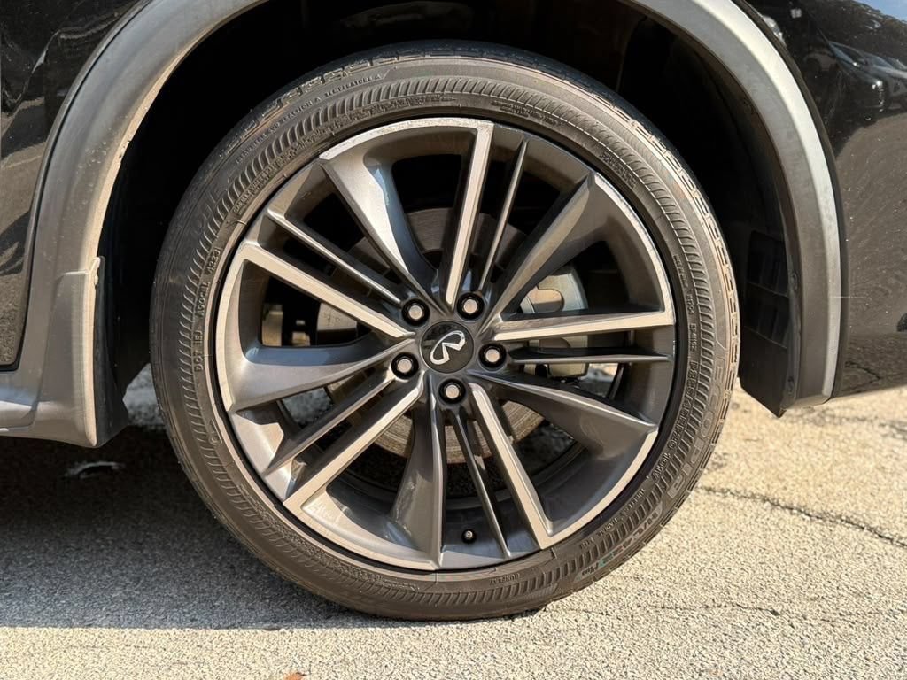 Used 2023 INFINITI QX55 Essential AWD/4WD image 15