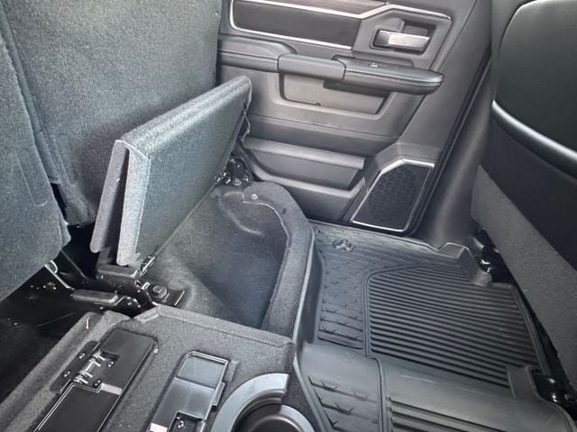 New 2026 RAM 2500 Laramie w/ Night Edition AWD/4WD image 31