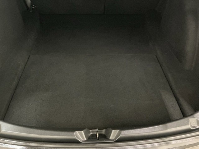 Used 2018 Tesla Model 3 Mid Range image 15