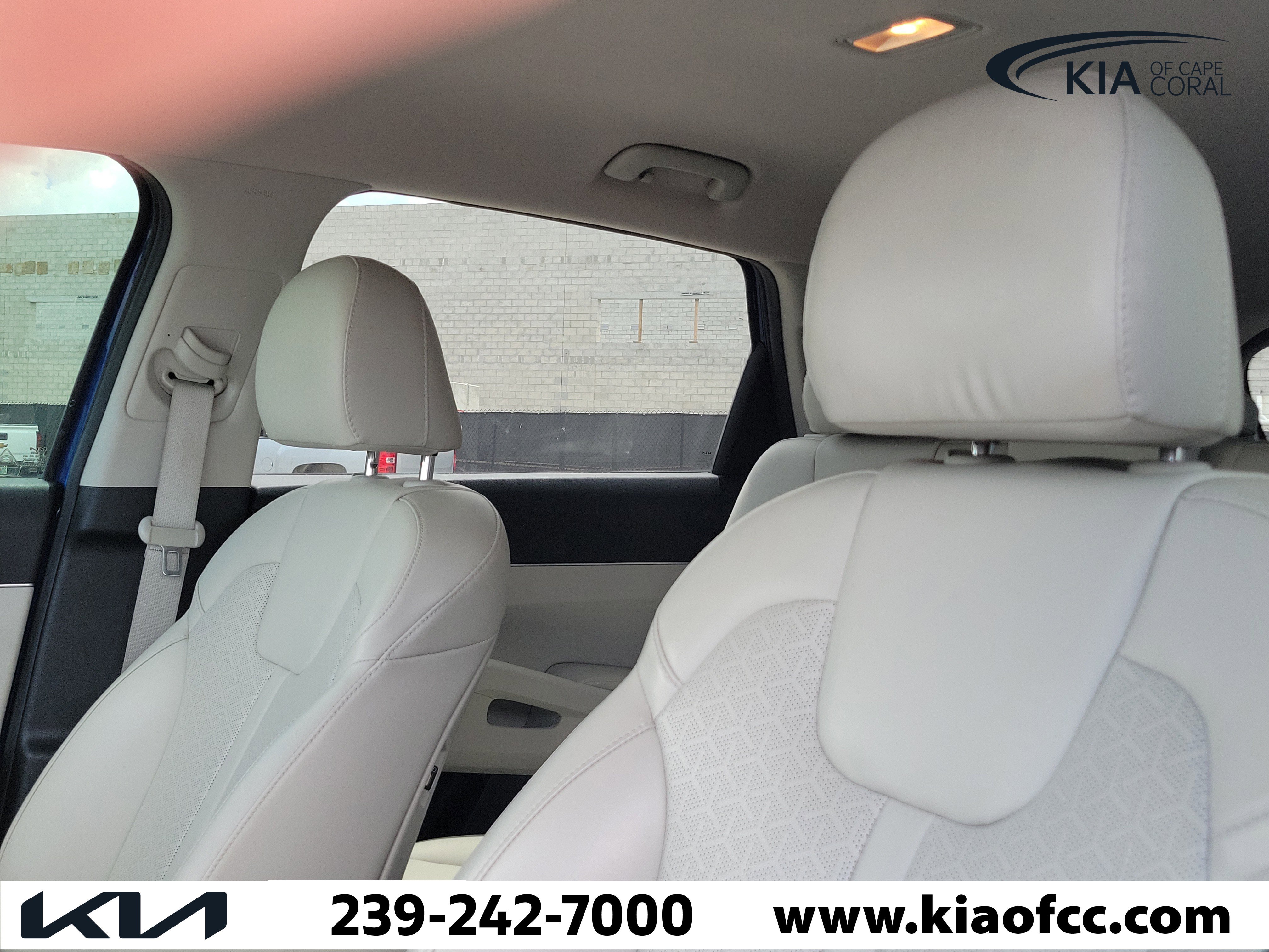 Used 2022 Kia Sorento S FWD image 18