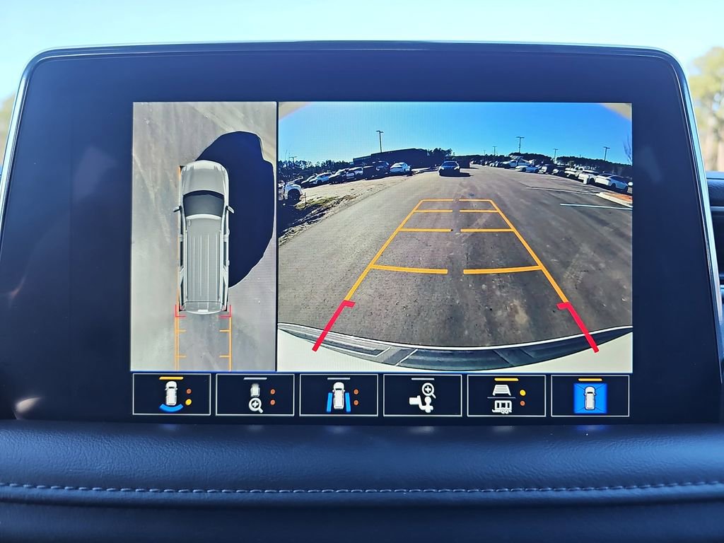 Used 2022 Chevrolet Tahoe LT w/ Luxury Package image 28