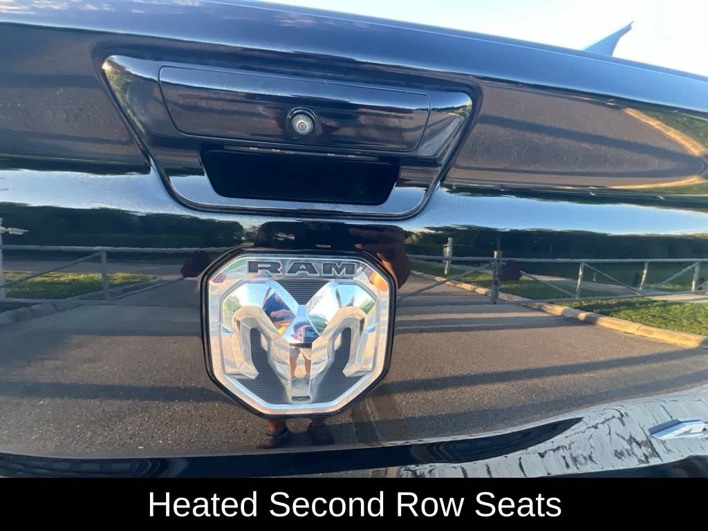 Used 2024 RAM 1500 Laramie AWD/4WD image 15