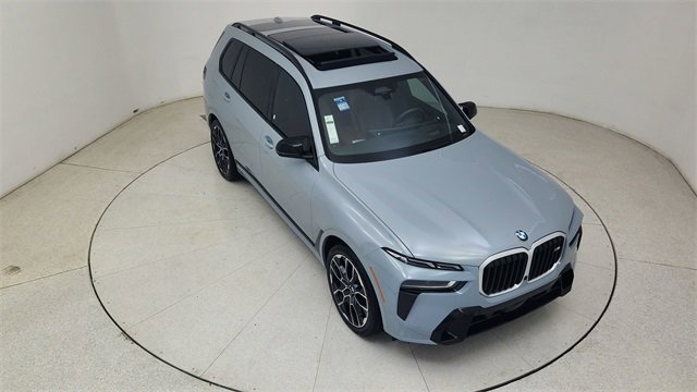 Used 2025 BMW X7 M60i image 80