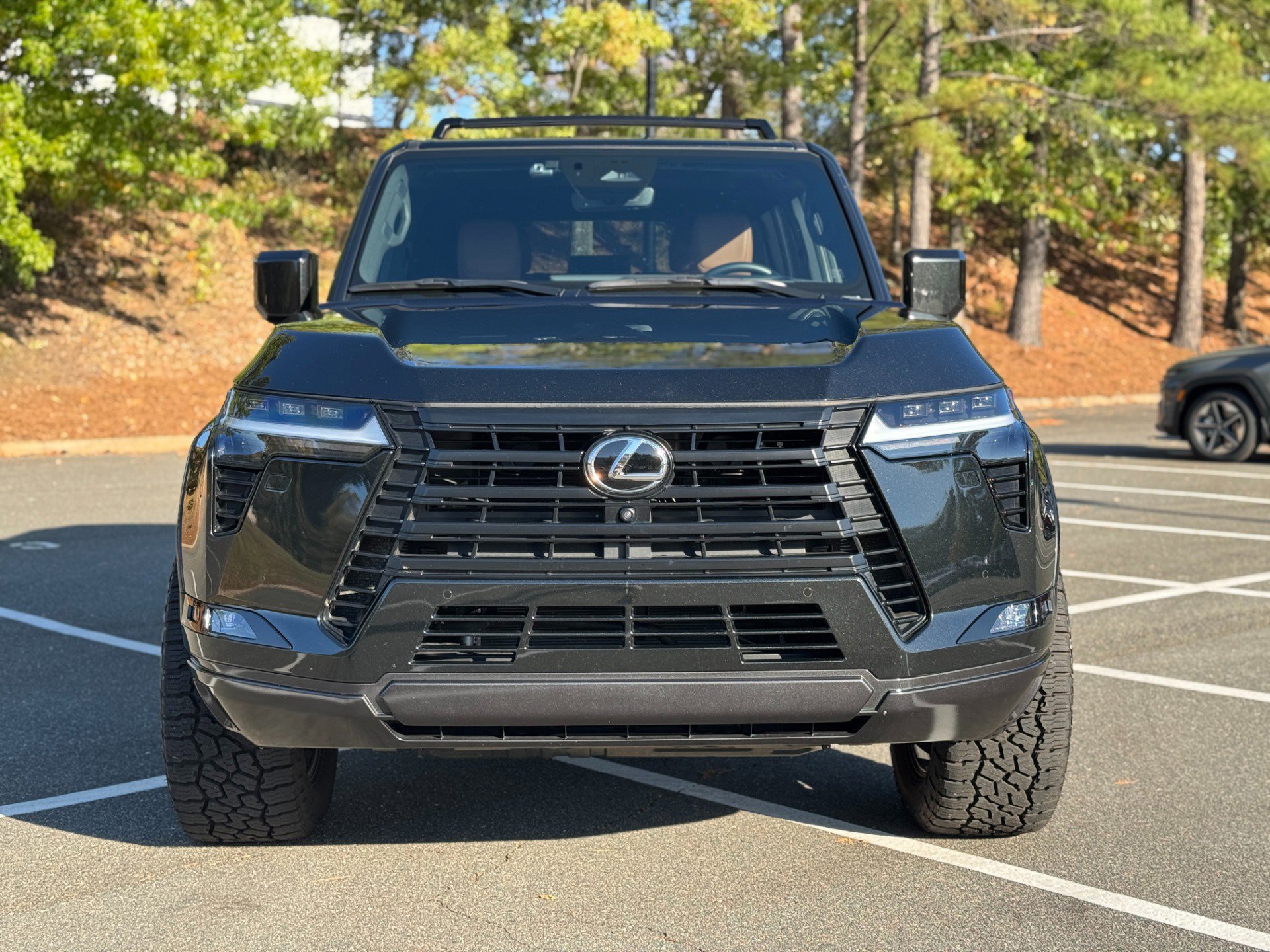 Used 2024 Lexus GX 550 image 2