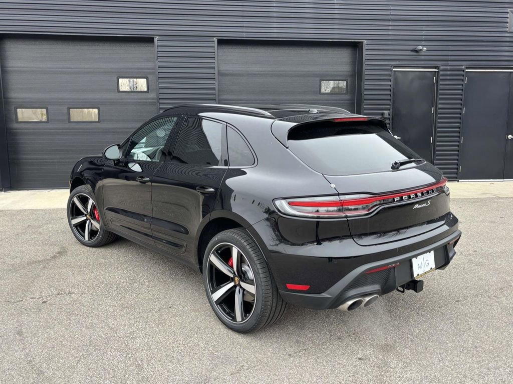 New 2026 Porsche Macan S image 8