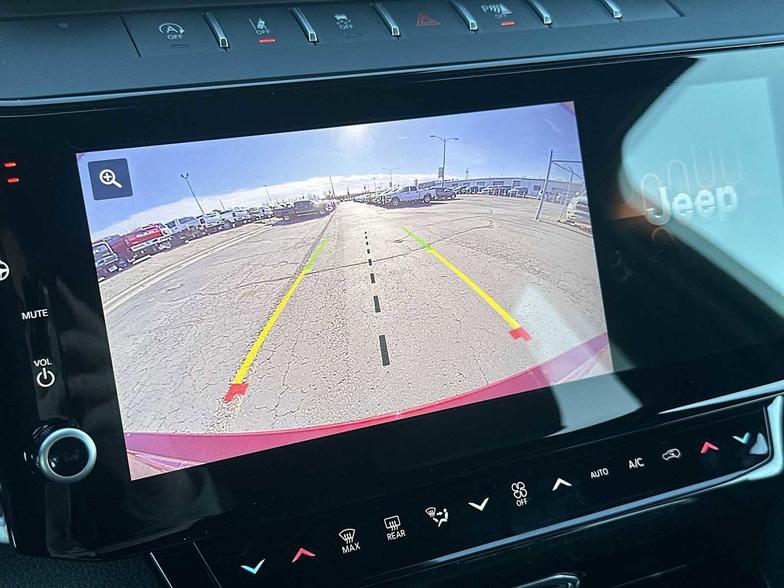 New 2026 Jeep Grand Cherokee Altitude image 22