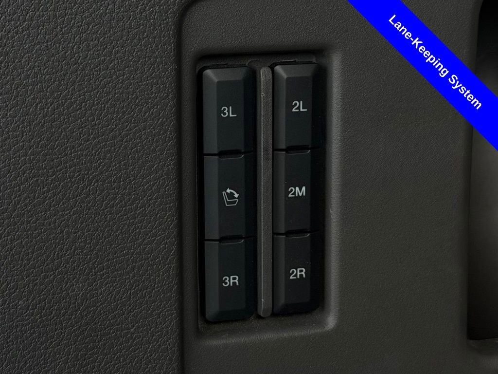 Used 2018 Ford Expedition XLT w/ Equipment Group 202A image 31