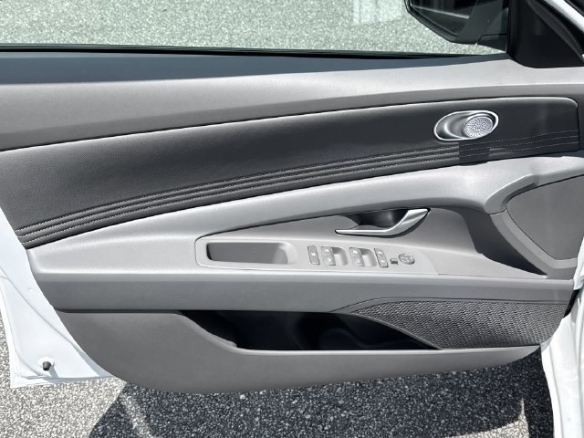New 2026 Hyundai Elantra Sport FWD image 12