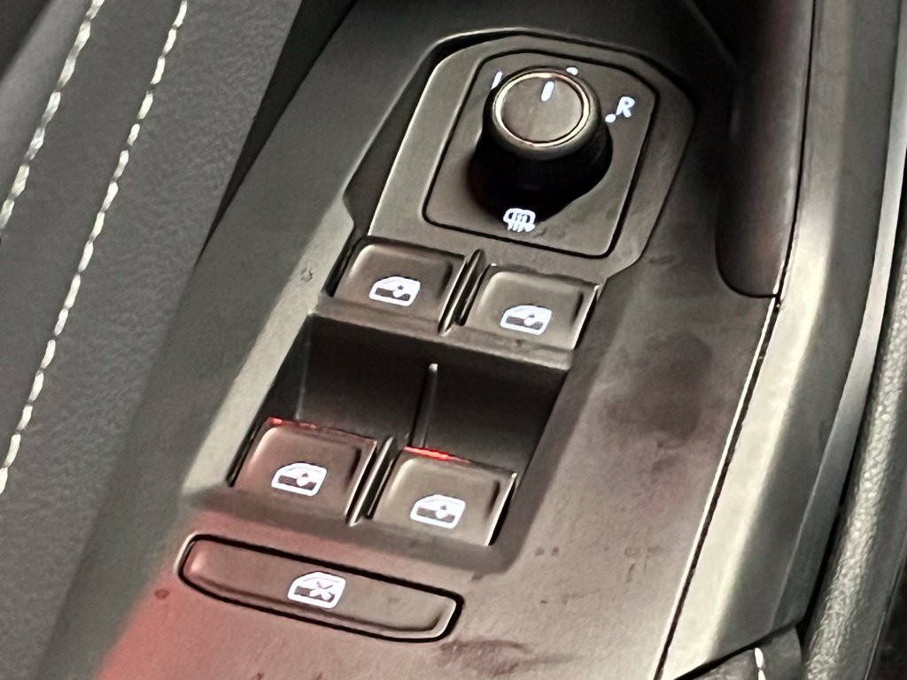 New 2026 Volkswagen Jetta SEL FWD image 18