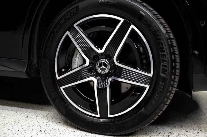 Certified 2026 Mercedes-Benz GLC 300 4MATIC image 11