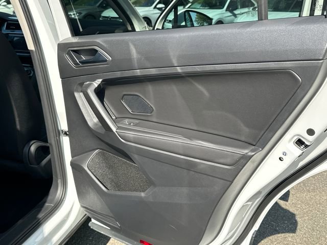 Certified 2023 Volkswagen Tiguan S image 33