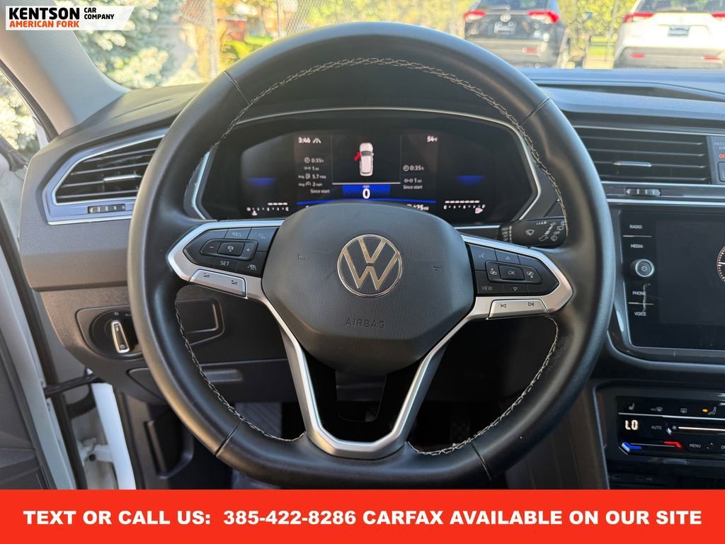 Used 2024 Volkswagen Tiguan SE image 18