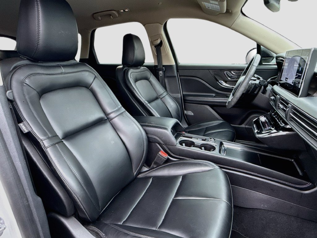 Used 2023 Lincoln Corsair FWD image 33