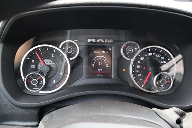 New 2026 RAM 3500 Tradesman AWD/4WD image 13