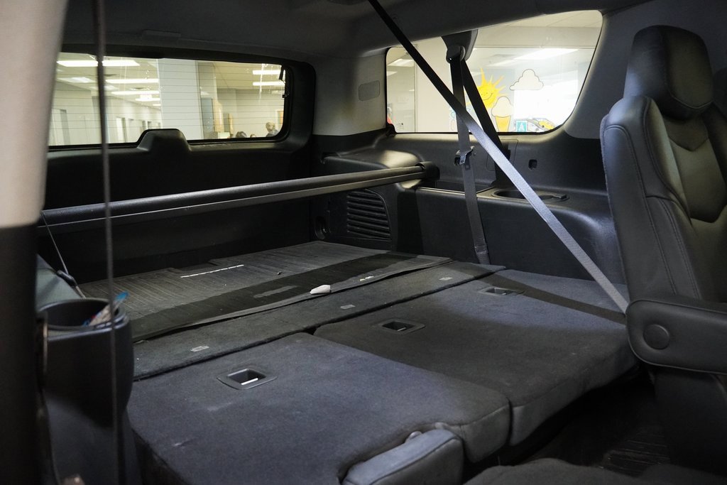 Used 2020 Cadillac Escalade ESV Luxury image 34