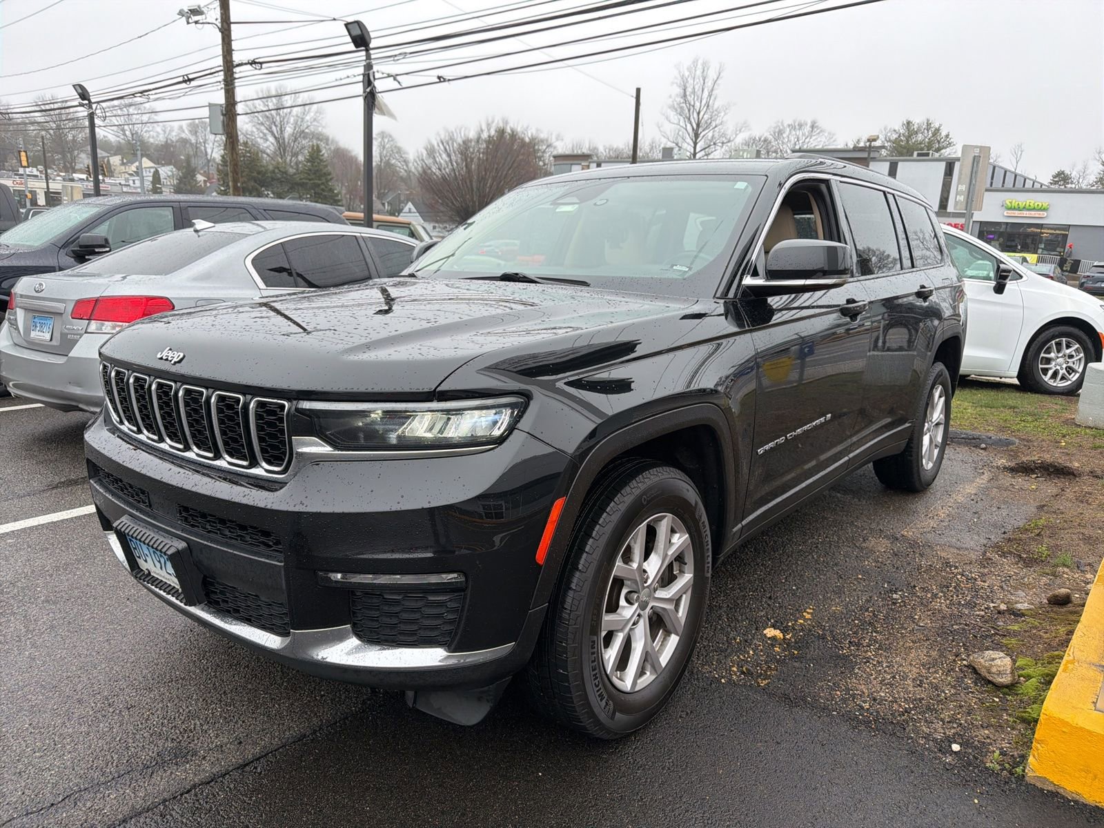 Used 2021 Jeep Grand Cherokee L Limited image 5