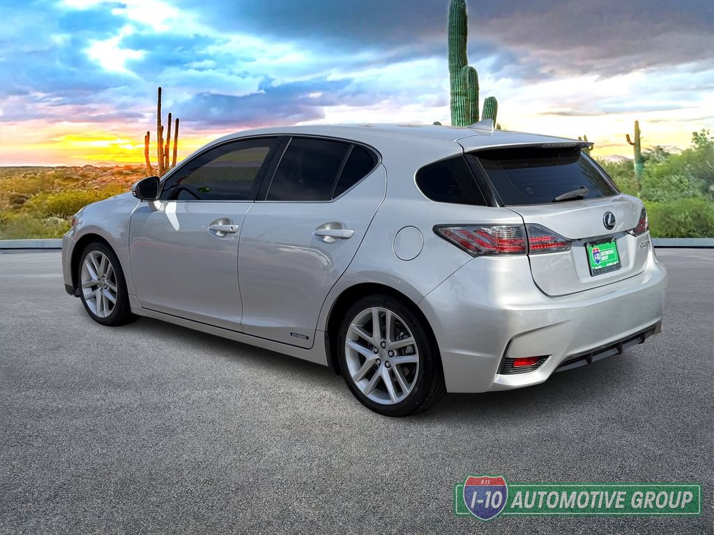 Used 2015 Lexus CT 200h w/ Navigation Package FWD image 7