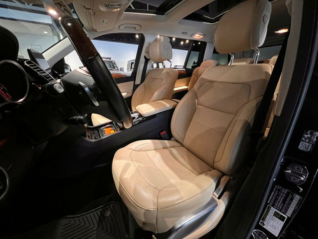 Used 2019 Mercedes-Benz GLS 550 550/DriverAssistPkg/NightPkg/P image 16