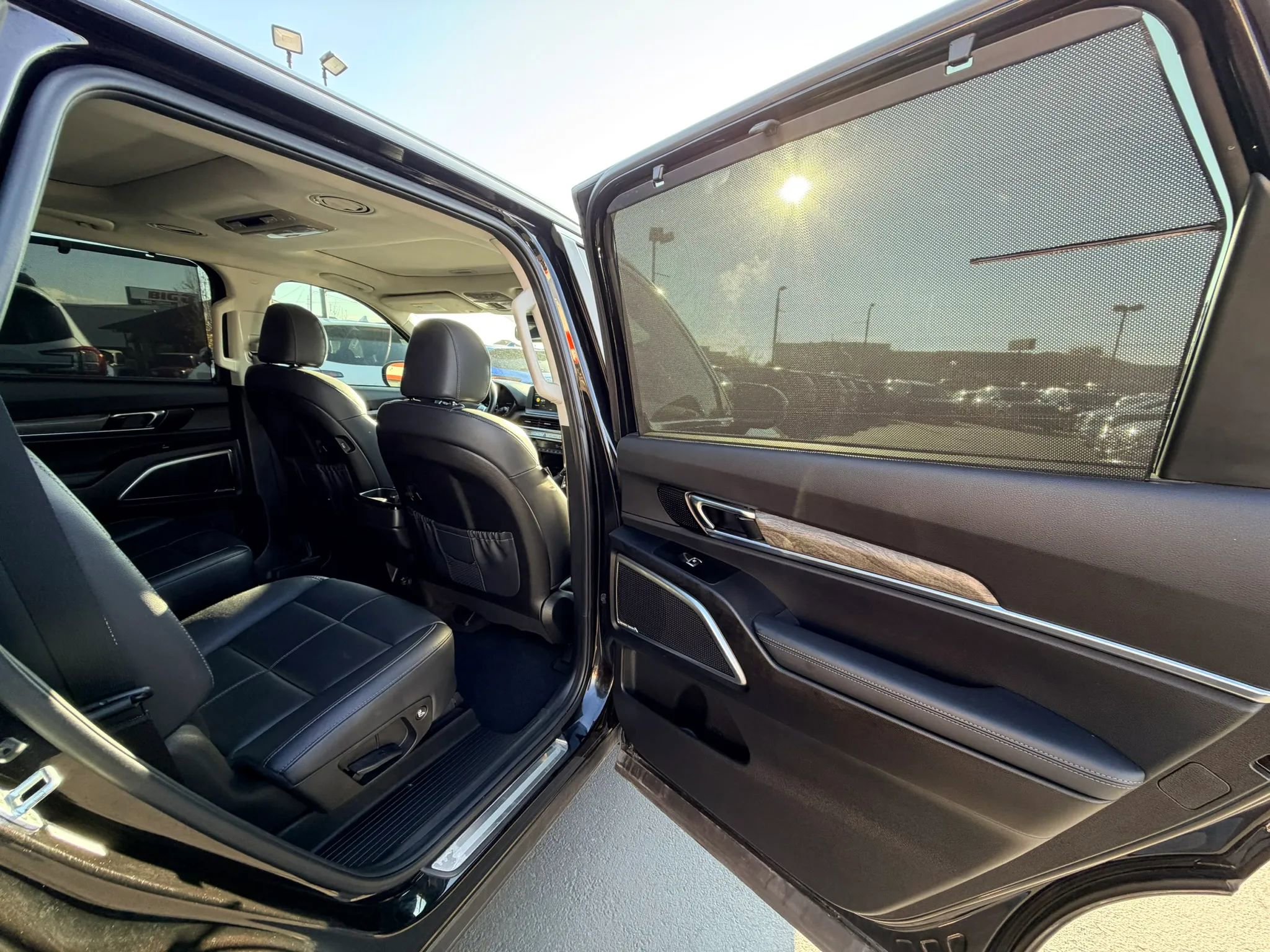Used 2020 Kia Telluride SX image 32
