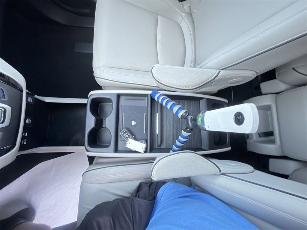 Used 2025 Honda Odyssey Touring image 21