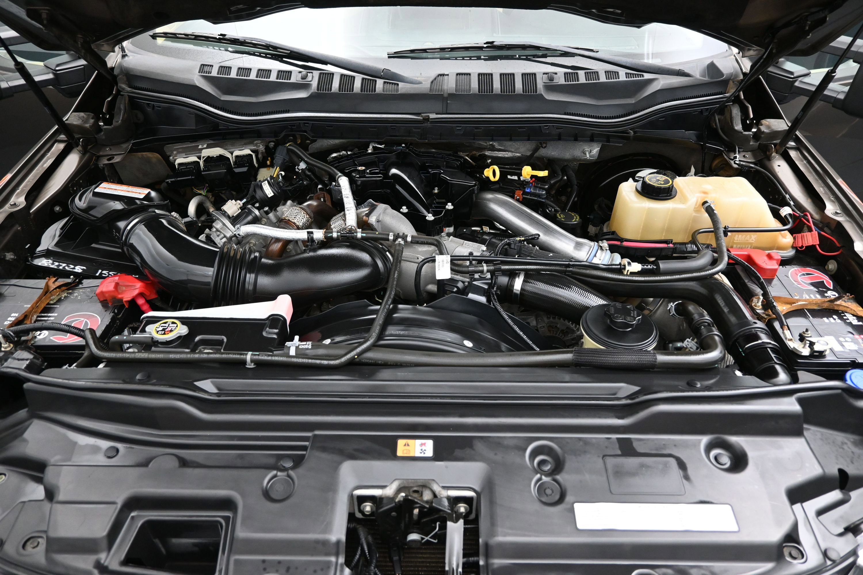 Used 2017 Ford F250 Lariat AWD/4WD image 8