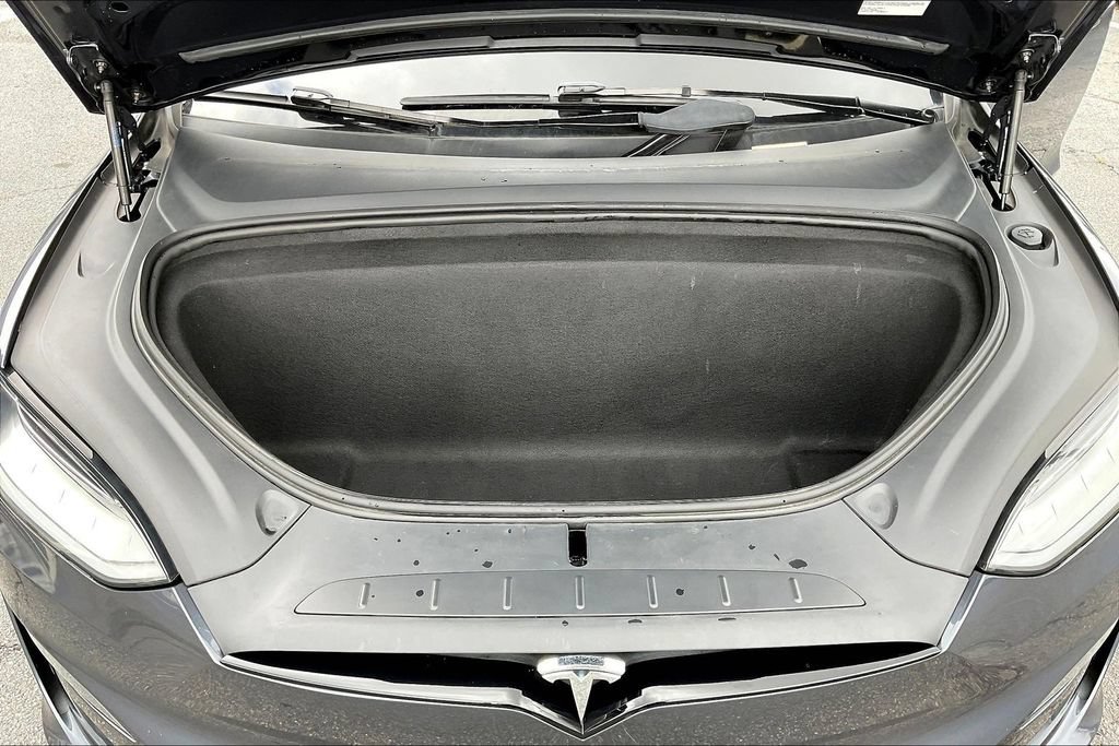Used 2023 Tesla Model X AWD/4WD image 21