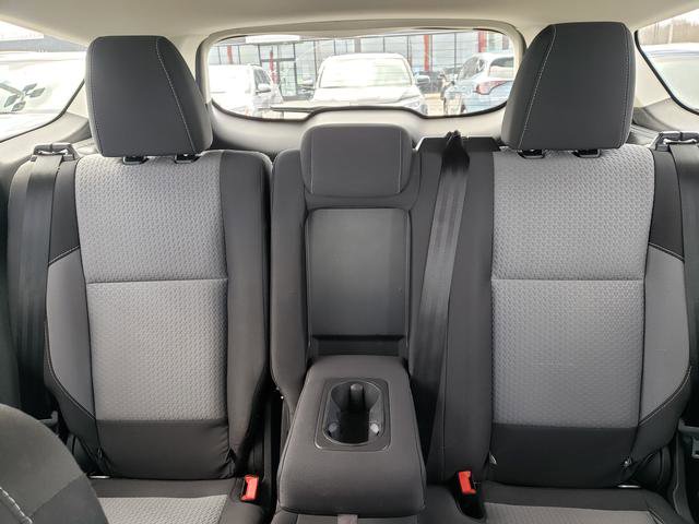 Used 2017 Ford Escape SE image 15