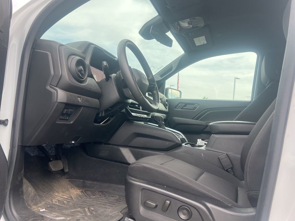 Certified 2024 Chevrolet Colorado Trail Boss w/ Technology Package image 12