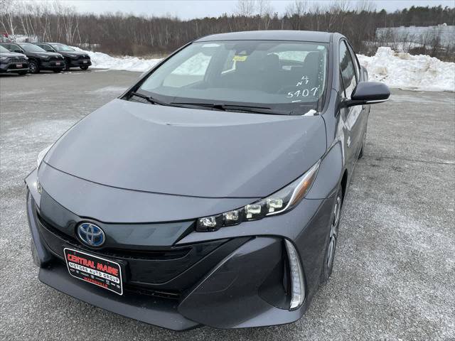 Certified 2021 Toyota Prius Prime XLE FWD image 1