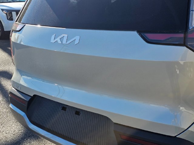 New 2026 Kia EV9 Wind AWD/4WD image 13