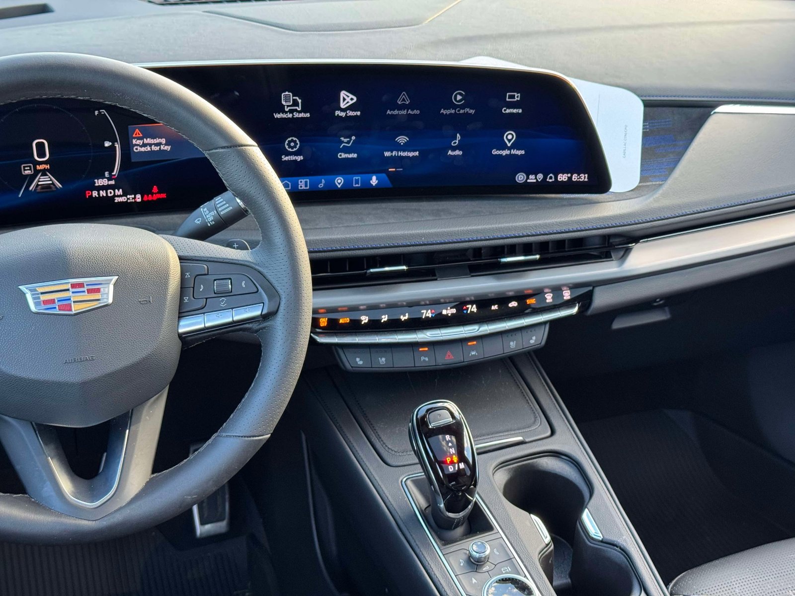 Certified 2025 Cadillac XT4 Sport AWD/4WD image 3