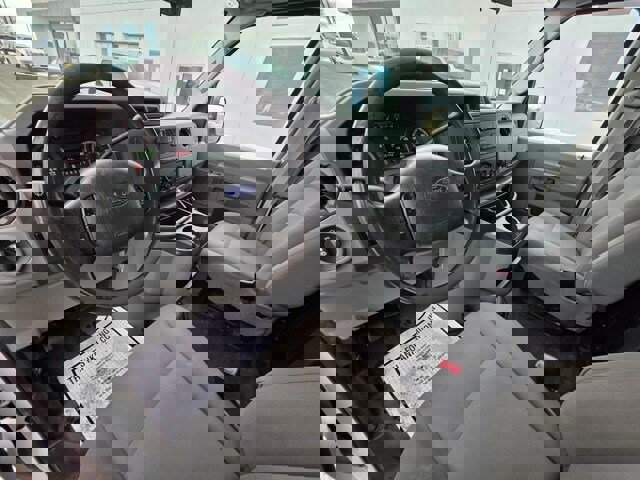 Used 2009 Ford E-150 and Econoline 150 Extended image 13